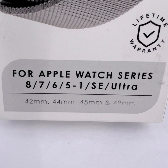 PRESS PLAY MESH MAGNETIC LOOP STAINLESS STEEL MESH STRAP FOR APPLE WATCH, SILVER - Picture 5 of 13